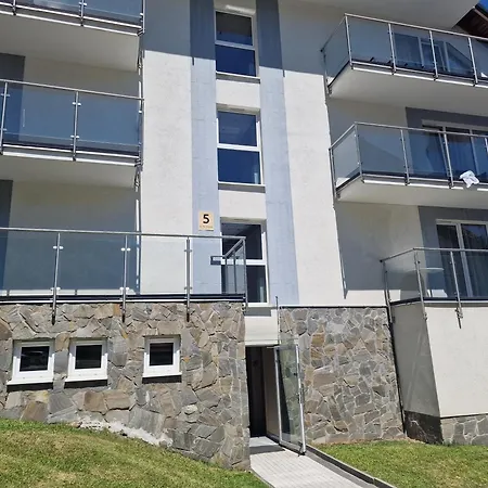 Czarna Gora Ischgl 20 * Biala Woda