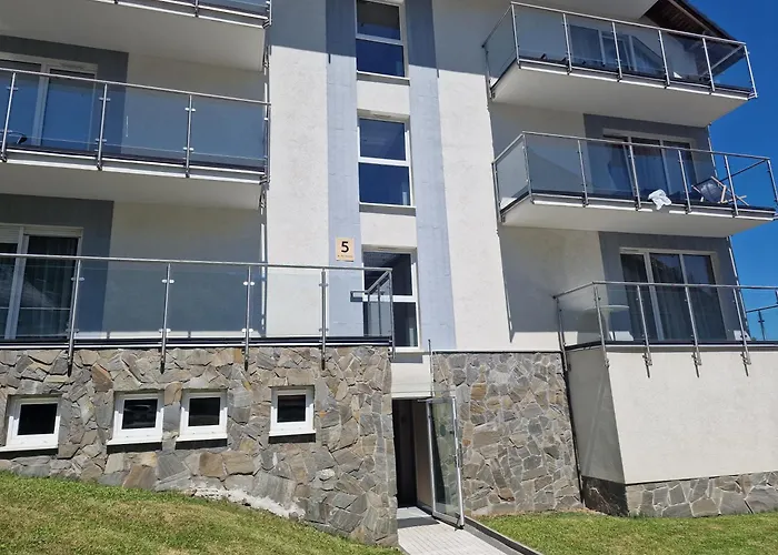 Czarna Gora Ischgl 20 * Biala Woda