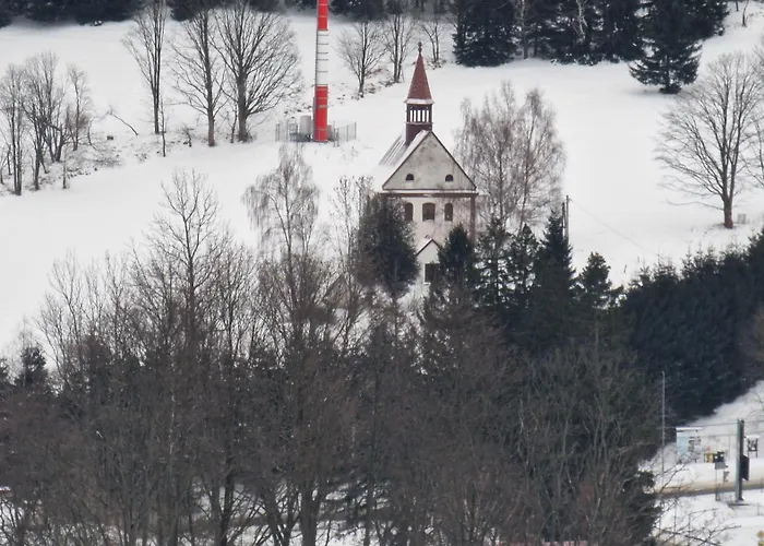 Czarna Gora Ischgl 20 *